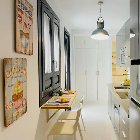 Lovely 2-bed In 1min To Gran Via De Colon By Sharingco Apartment *